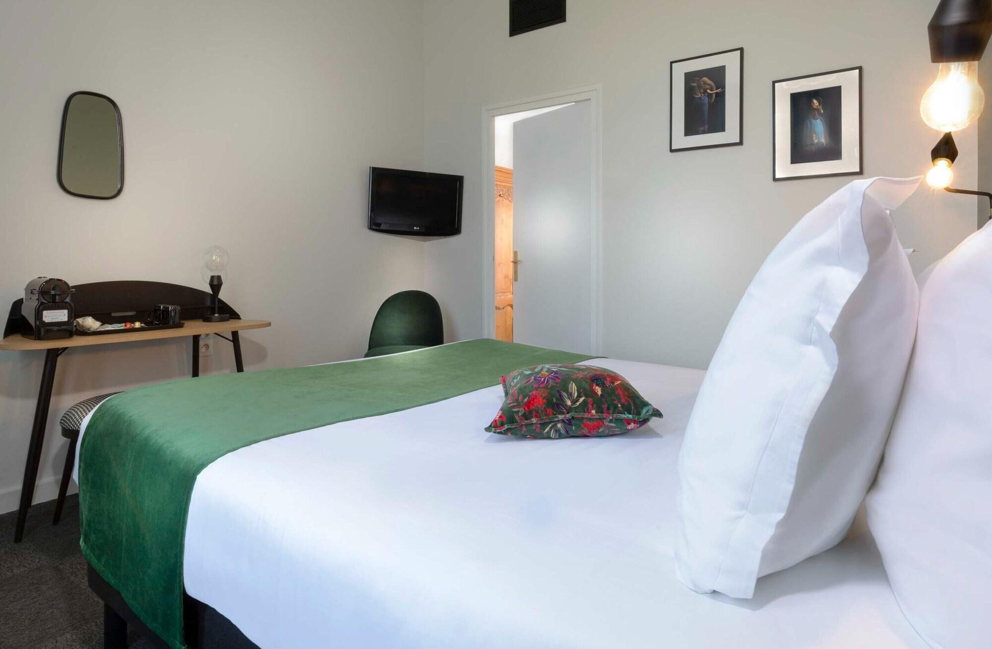 Hotel Saint Regis Chalon sur Saone Esterno foto