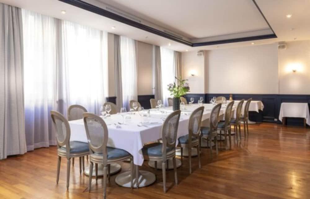 Hotel Saint Regis Chalon sur Saone Esterno foto